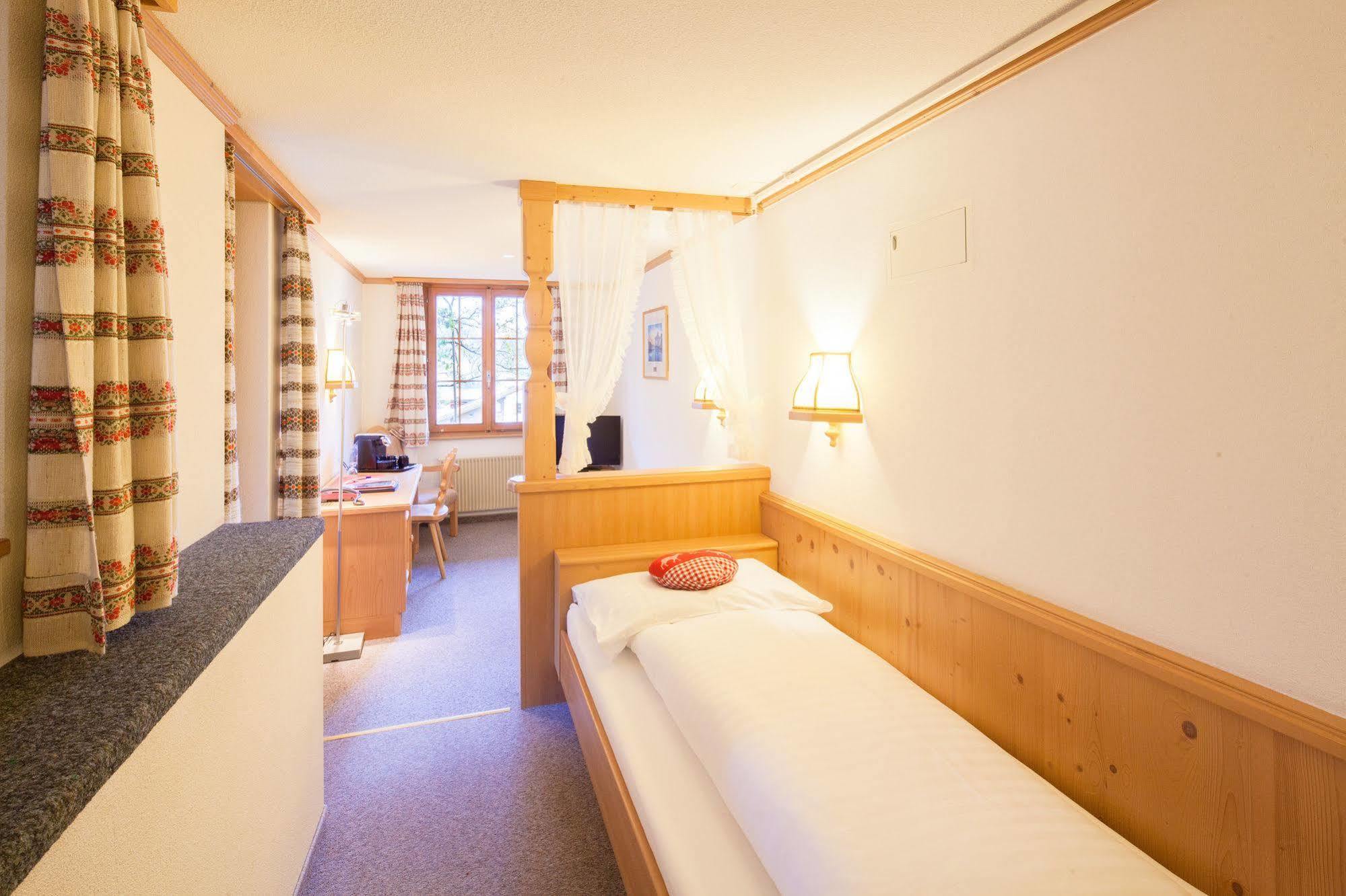 Hotel Alpenhof à Grindelwald Extérieur photo